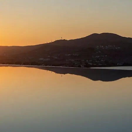 Hill Top-piperi Naousas Naousa (Paros)